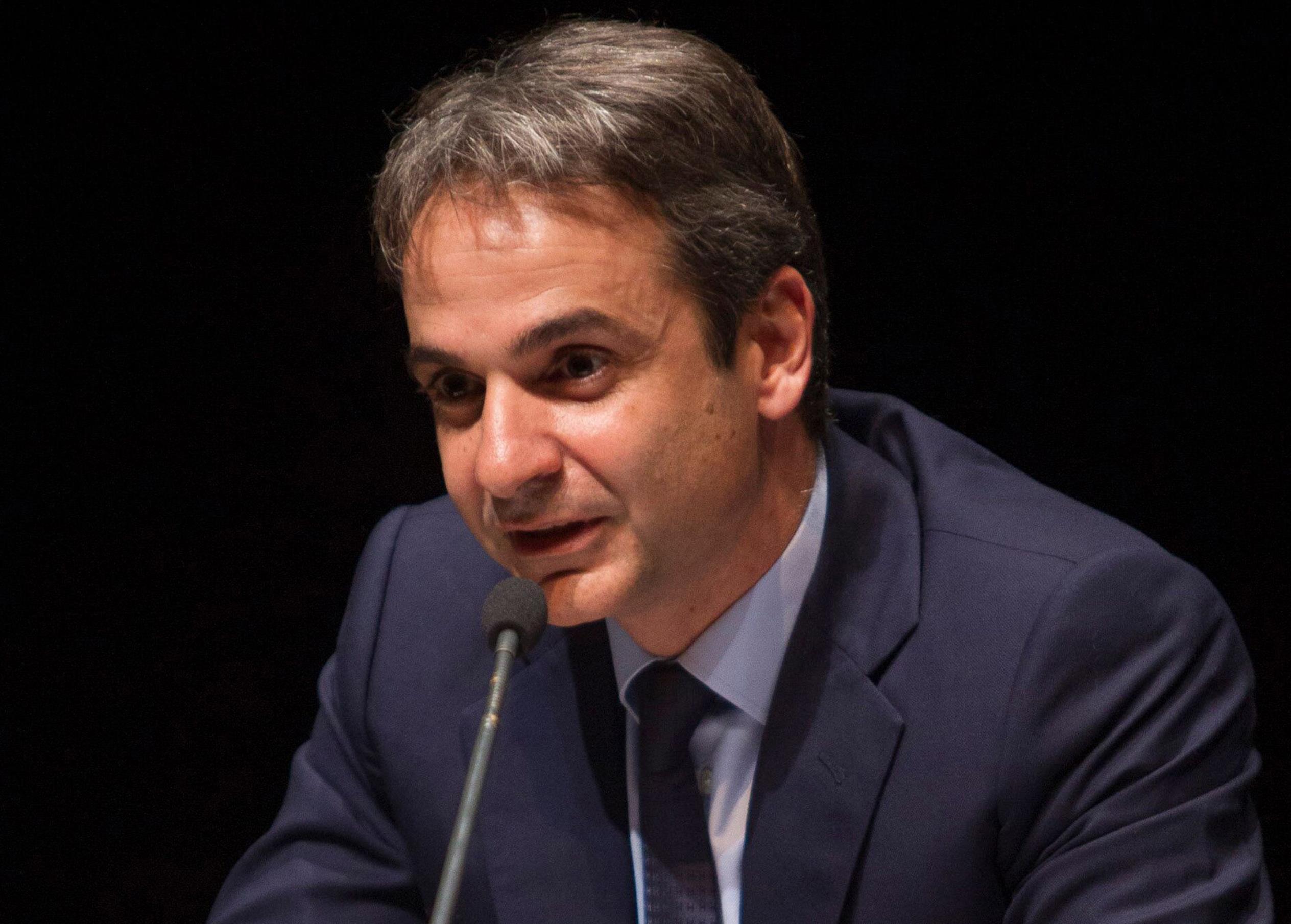 Δέσμευση Μητσοτάκη για κατάργηση του ειδικού φόρου κατανάλωσης στο κρασί