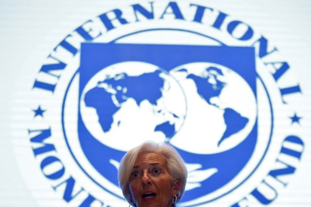 ΔΝΤ: Επιμένει για βαριά μέτρα, αλλά βλέπει πρόοδο και επιστροφή θεσμών