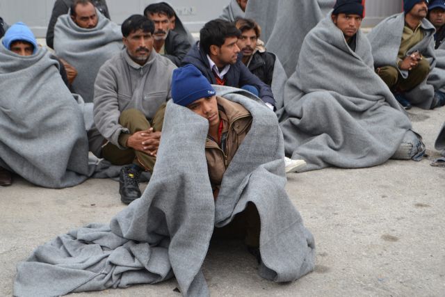 Πάνω από 300 πρόσφυγες έφτασαν στη Λέσβο από την Τουρκία