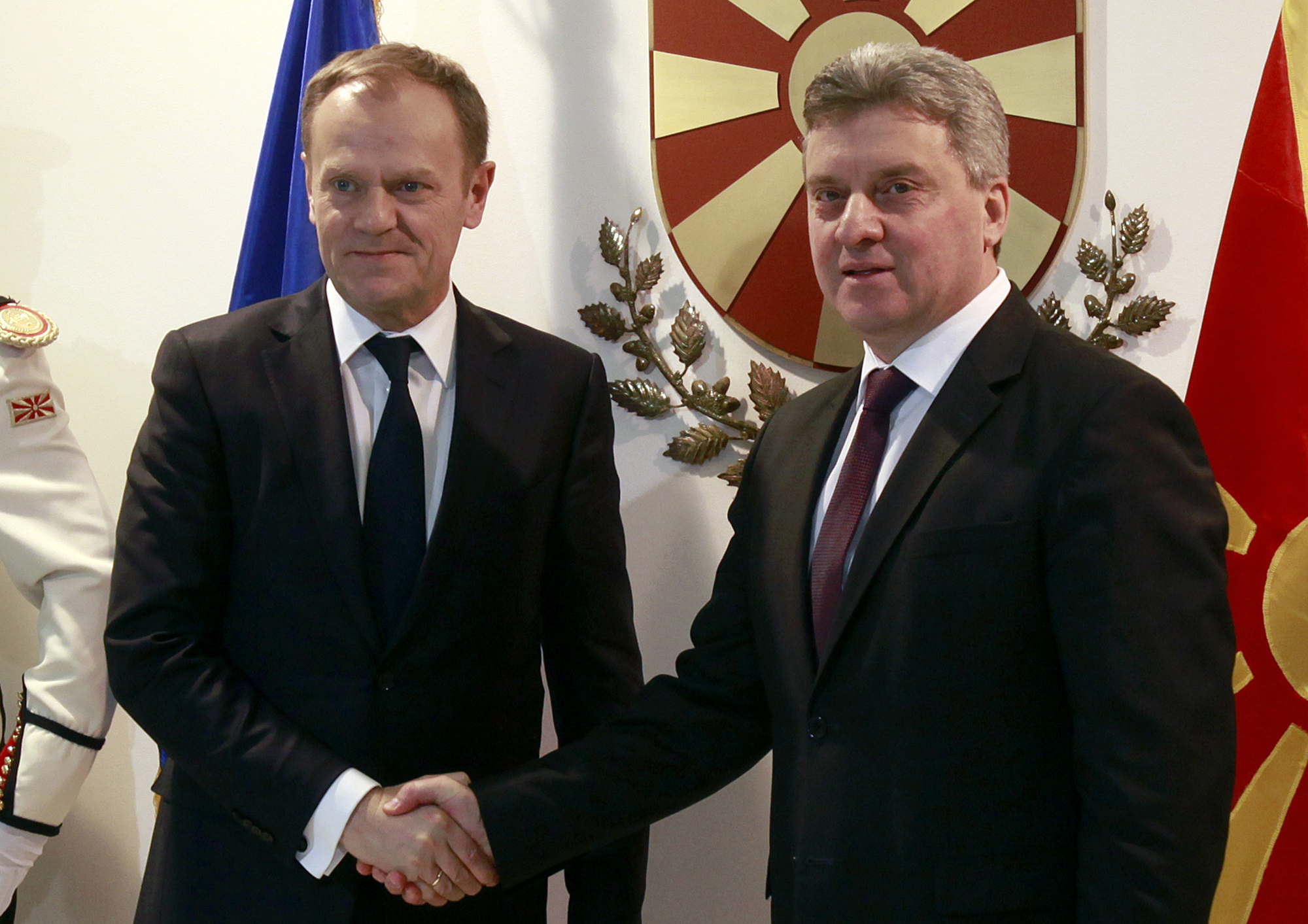 Ιβάνοφ προς Τουσκ: «Όχι» όλο το βάρος του προσφυγικού στην Ελλάδα