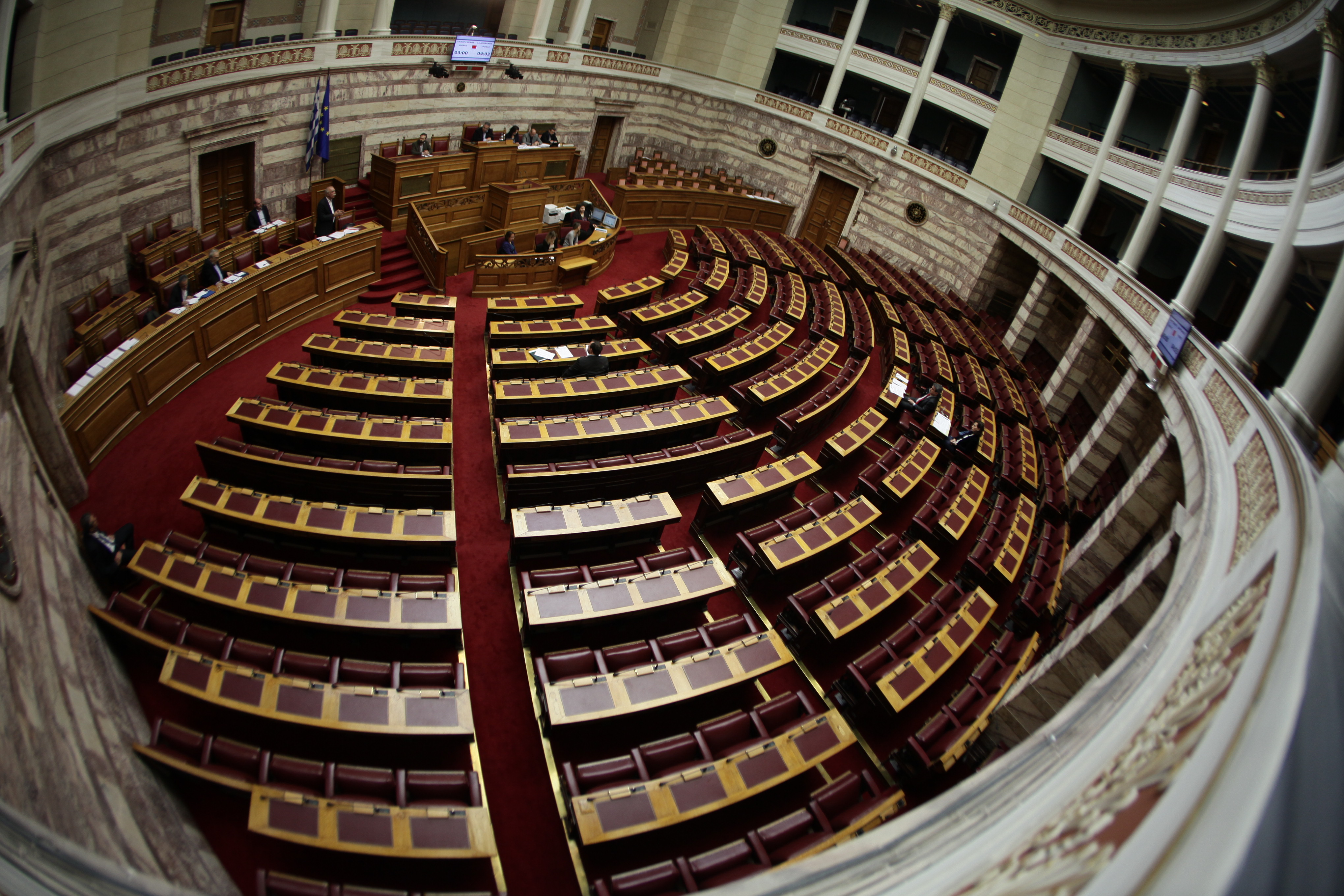 Υπερψηφίστηκε το νομοσχέδιο για τις καταθέσεις