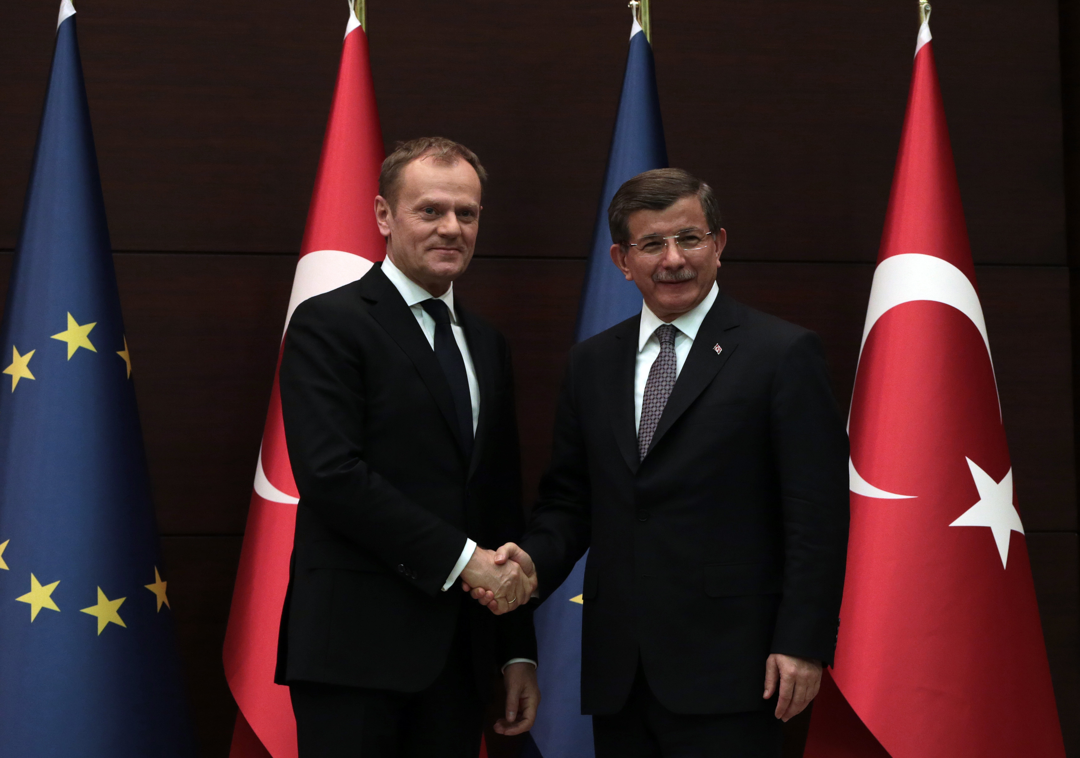 FT: Κοντά σε συμφωνία ΕΕ - Τουρκίας για την επανεισδοχή μη σύρων μεταναστών