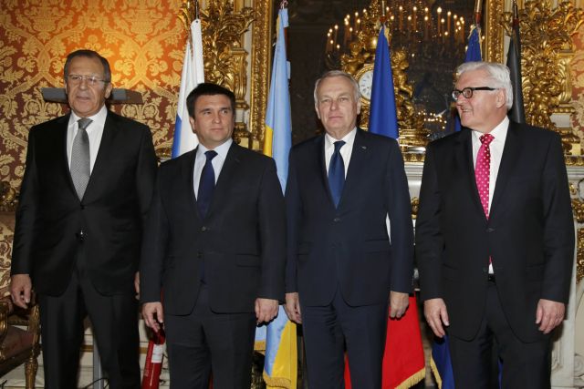 Δυσφορία και ακινησία στην συνάντηση του Παρισιού για την Ουκρανία