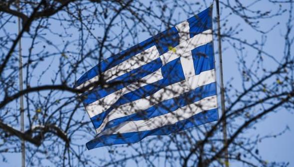 Μεσίστια η σημαία στο Προεδρικό Μέγαρο για τις Βρυξέλλες
