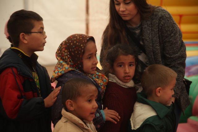 Κοζάνη: Θεατρικό παιχνίδι με προσφυγόπουλα από το ΔΗΠΕΘΕ