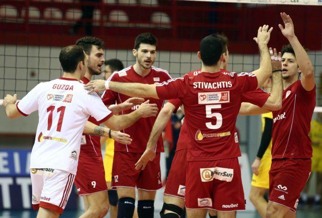 Χωρίς να «ιδρώσει» ο Ολυμπιακός τον Άρη, η Κηφισιά το ντέρμπι