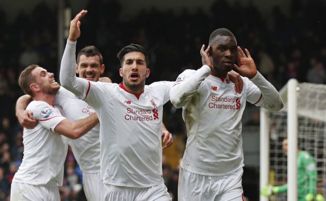 Ανατροπή με γκολ στο 95′ και «διπλό» για τη Λίβερπουλ, ήττα η Γιουνάιτεντ