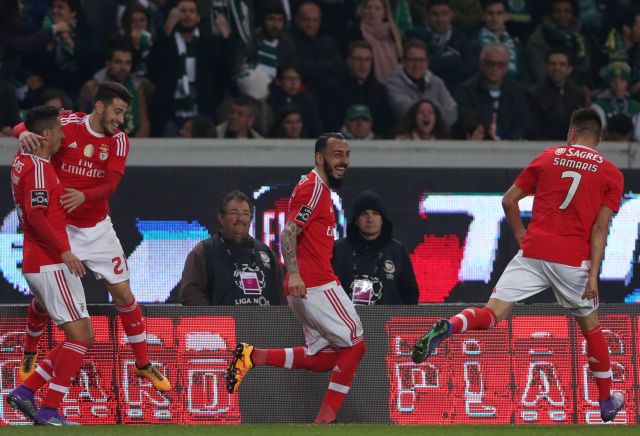 Η αποθέωση του Μήτρογλου που οδηγεί τη Μπενφίκα