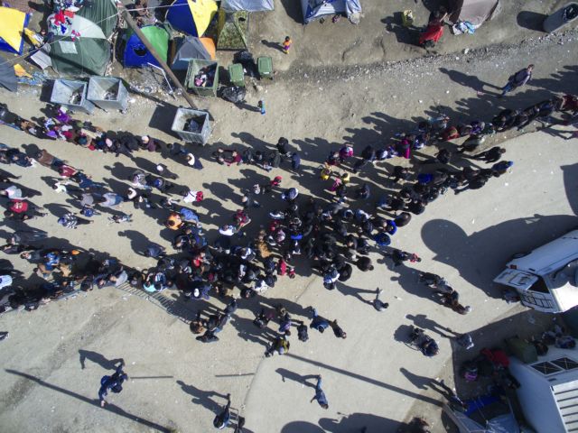 Δέκα ημέρες προσδοκιών, δυσπιστίας και παζαριού για την ΕΕ στο προσφυγικό