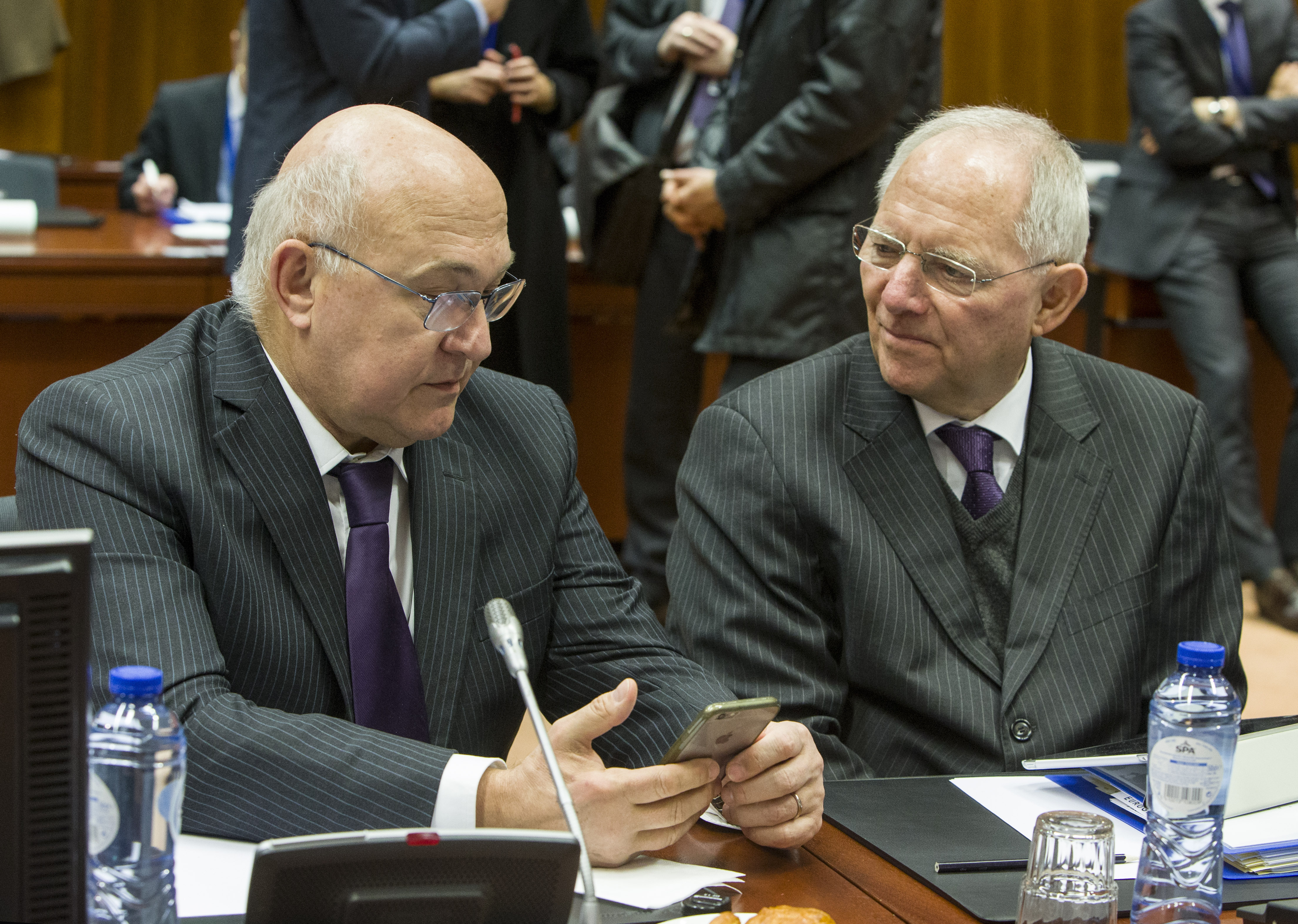 Σόιμπλε – Σαπέν: Εμπιστευόμαστε τον Αλέξη Τσίπρα