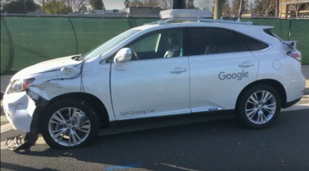 Βίντεο: Η σύγκρουση του αυτόνομου αυτοκινήτου της Google με λεωφορείο