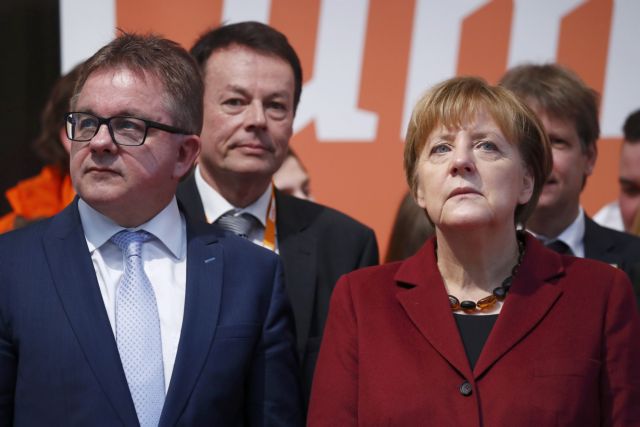 Η Μέρκελ υπερασπίζεται την στάση της και ελπίζει πριν την κάλπη