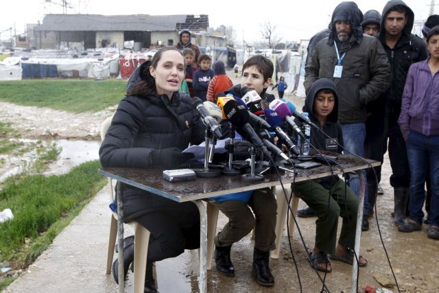 Κοντά στους πρόσφυγες της Λέσβου θα βρεθεί η Ατζελίνα Τζολί