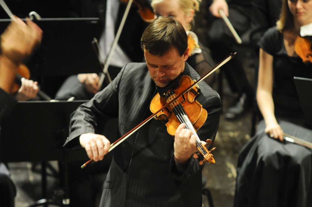 Ορχήστρα Νέων Γκούσταβ Μάλερ και Φρανκ Τσίμερμαν στο Μέγαρο – Προσκλήσεις