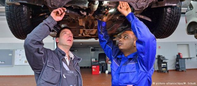 Μισό εκατομμύριο πρόσφυγες στην αγορά εργασίας