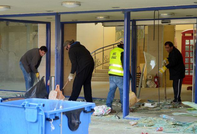 Έξι συλλήψεις και έξι ταυτοποιήσεις για τα επεισόδια στη Λευκάδα