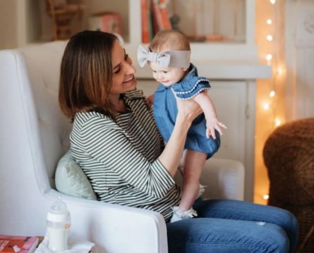 Έγινες μαμά: 8 tips για να έχεις χρόνο και για σένα