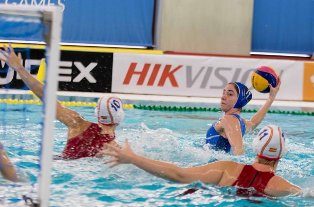 Εύκολα και τον Καναδά η εθνική πόλο γυναικών με 11-4