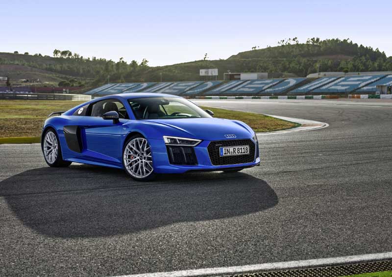 «World Performance Car of the Year» ανακηρύχθηκε το Audi R8 για το 2016