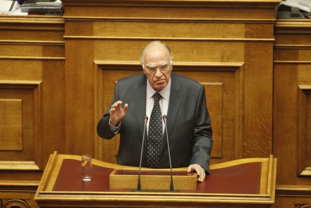 Λεβέντης: Ο Τσίπρας «ρίχνει μελάνι για να θολώσει τα νερά»