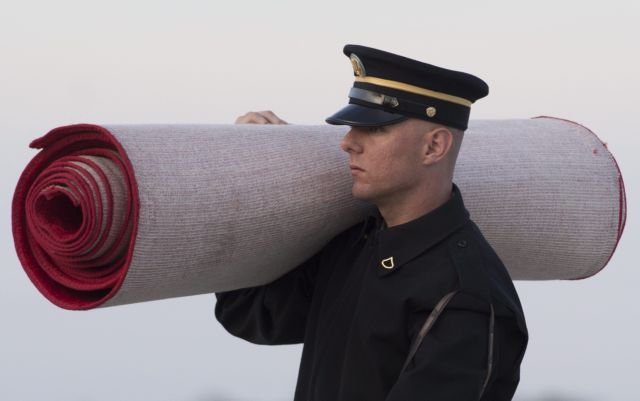 Ο Ομπάμα βλέπει τον Ολάντ, ο Μπάιντεν τον ουκρανό πρόεδρο