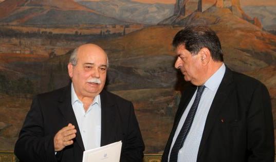 Συνήγορος Καταναλωτή: Τα καταναλωτικά αγαθά πρωταθλητές στις αναφορές του 2015