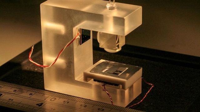 Αισθητήρας βαρύτητας κάνει ακτινογραφία στο υπέδαφος