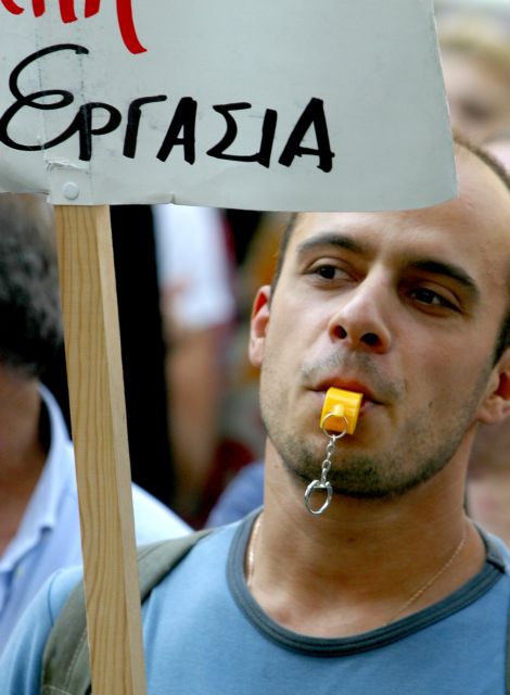 Αύξηση της μισθωτής απασχόλησης στον ιδιωτικό τομέα τον Μάρτιο