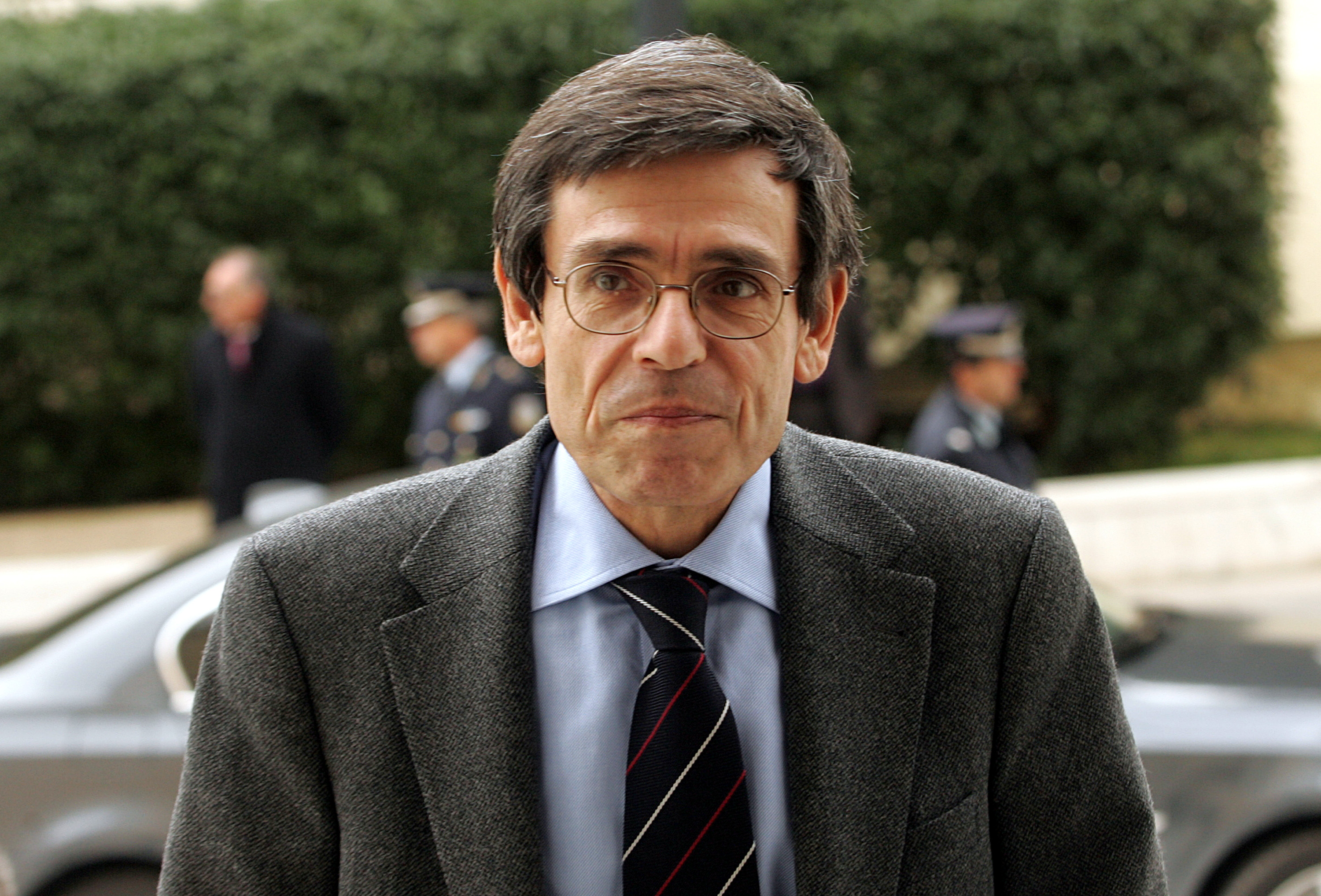 Πέθανε ο Γιάννης Αγγέλου, στενός συνεργάτης του Κώστα Καραμανλή