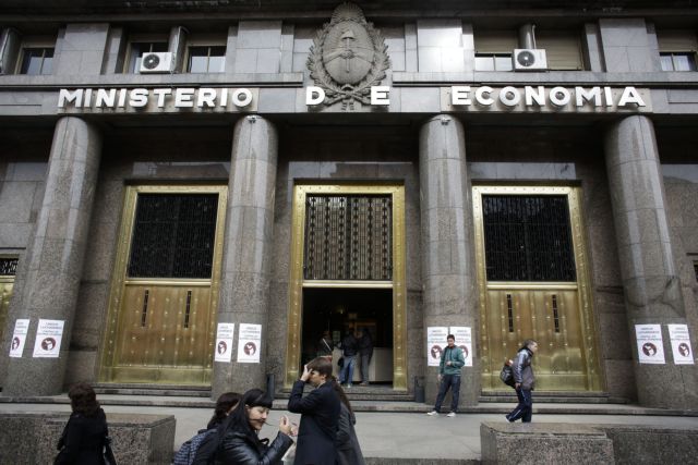 Η Αργεντινή επιστρέφει στις αγορές