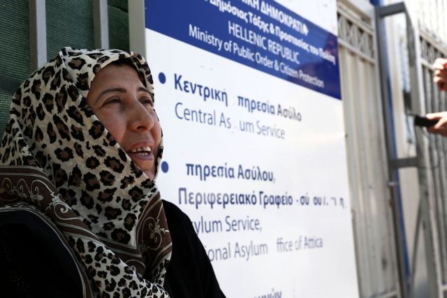 Ελληνικό Συμβούλιο για τους Πρόσφυγες: Έμφραγμα στη διαδικασία ασύλου