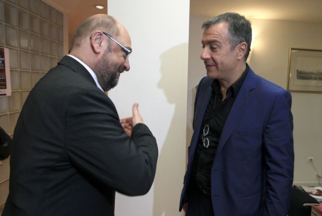 Θεοδωράκης: Δεν χρειαζόμαστε εχθρούς, αλλά στέρεες συμμαχίες