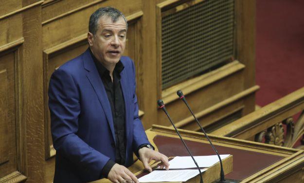 Καμπάνια για τους «φόρους που μας καταστρέφουν» ξεκινά το Ποτάμι