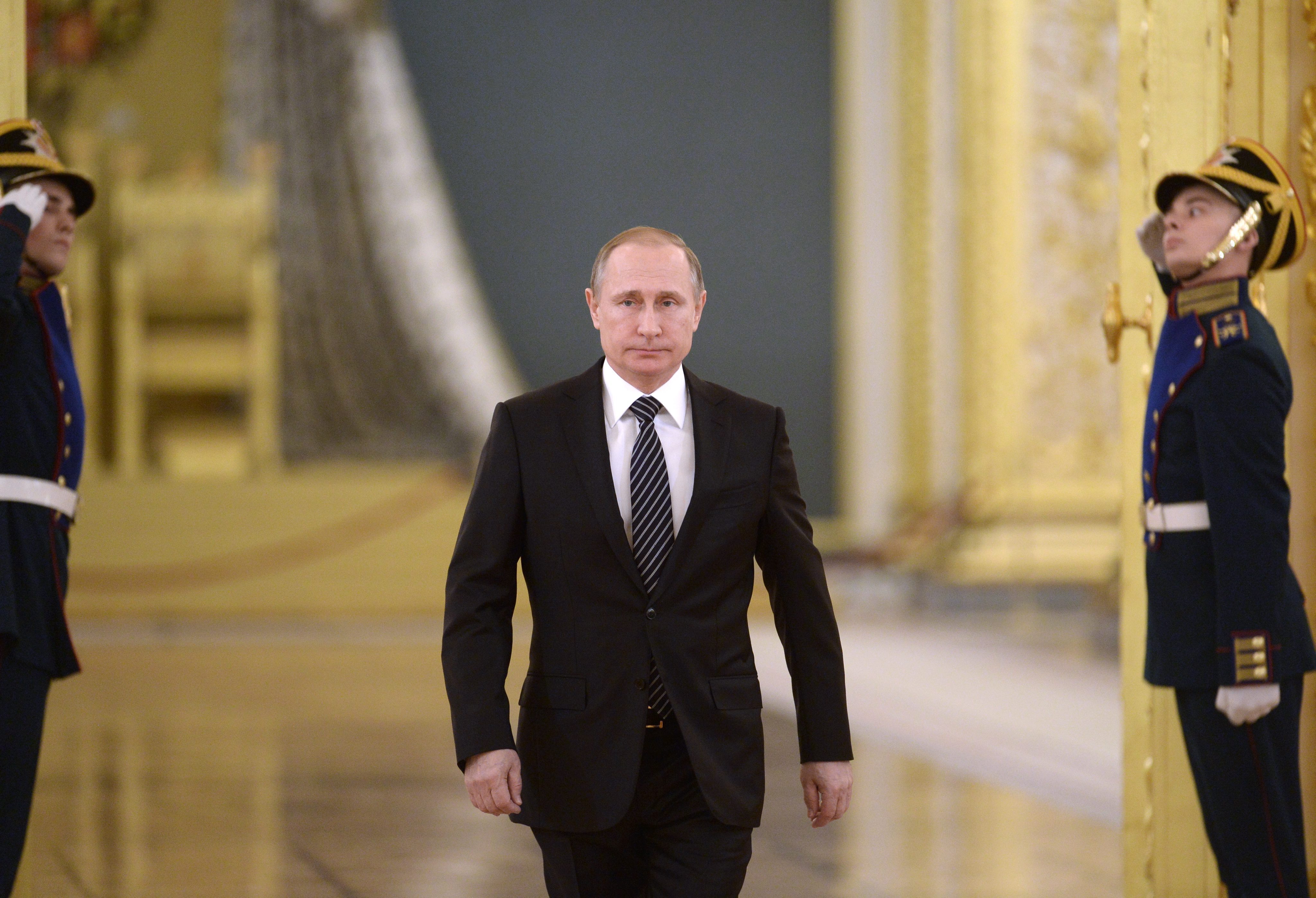 Πρωτοφανής διαρροή για τις offshore, το νήμα οδηγεί και στον Πούτιν