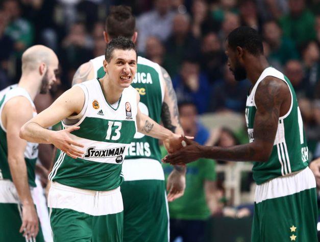 Παναθηναϊκός-Τσεντεβίτα (21:45) με τα βλέμματα στον Διαμαντίδη