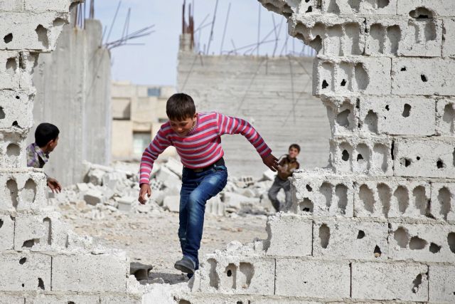 Παρά την εκεχειρία ο Άσαντ βομβαρδίζει σκοτώνοντας παιδιά
