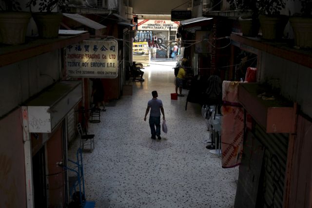 Σήμα κινδύνου για την οικονομία εκπέμπει το ΙΟΒΕ