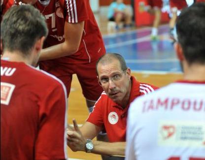 Τέλος από τον πάγκο της ομάδας βόλεϊ του Ολυμπιακού ο Πιάτσα