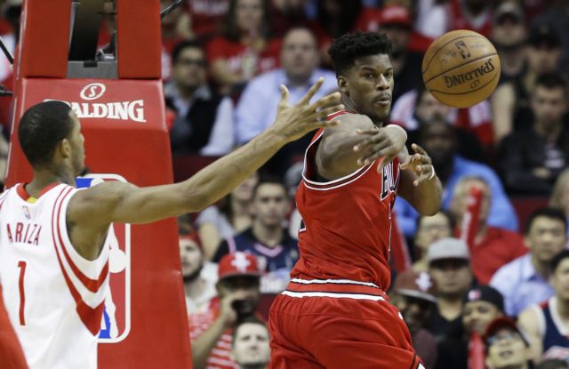 Σε τροχιά πλέι οφ οι Μπουλς μετά την ήττα των Πέισερς