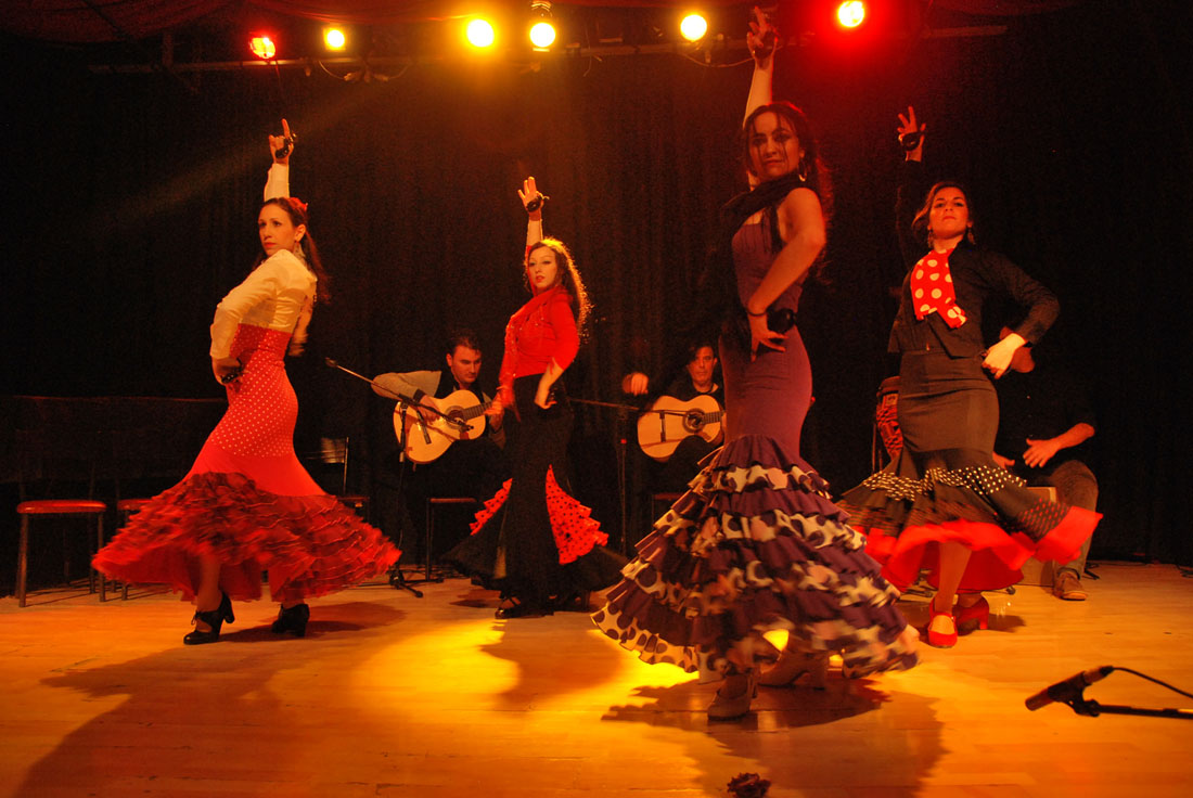 Στα βήματα του φλαμένκο με την Alma Gitana – Προσκλήσεις