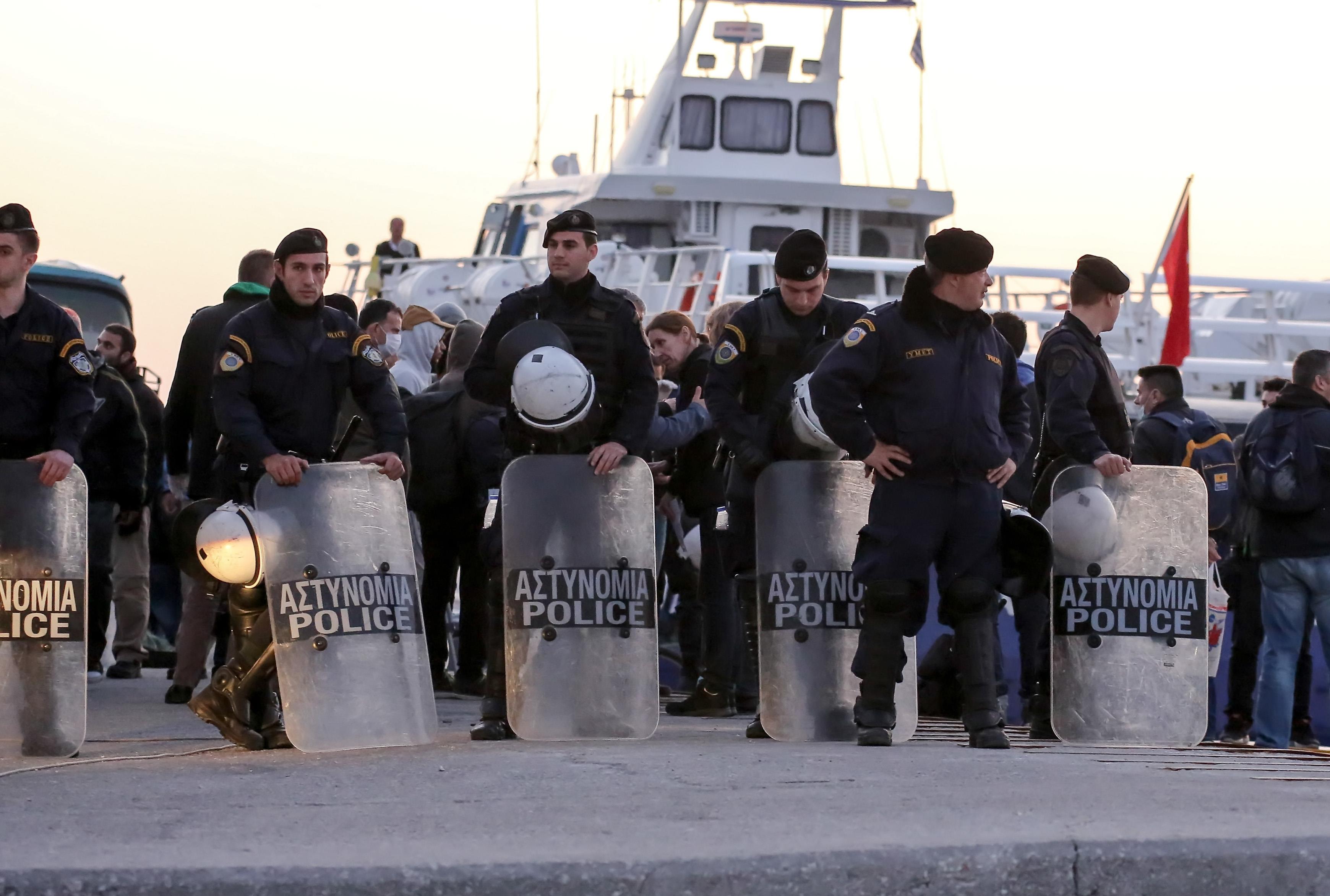 H EE «παρακολουθεί στενά» την Άγκυρα για τυχόν καταχρήσεις στη συμφωνία