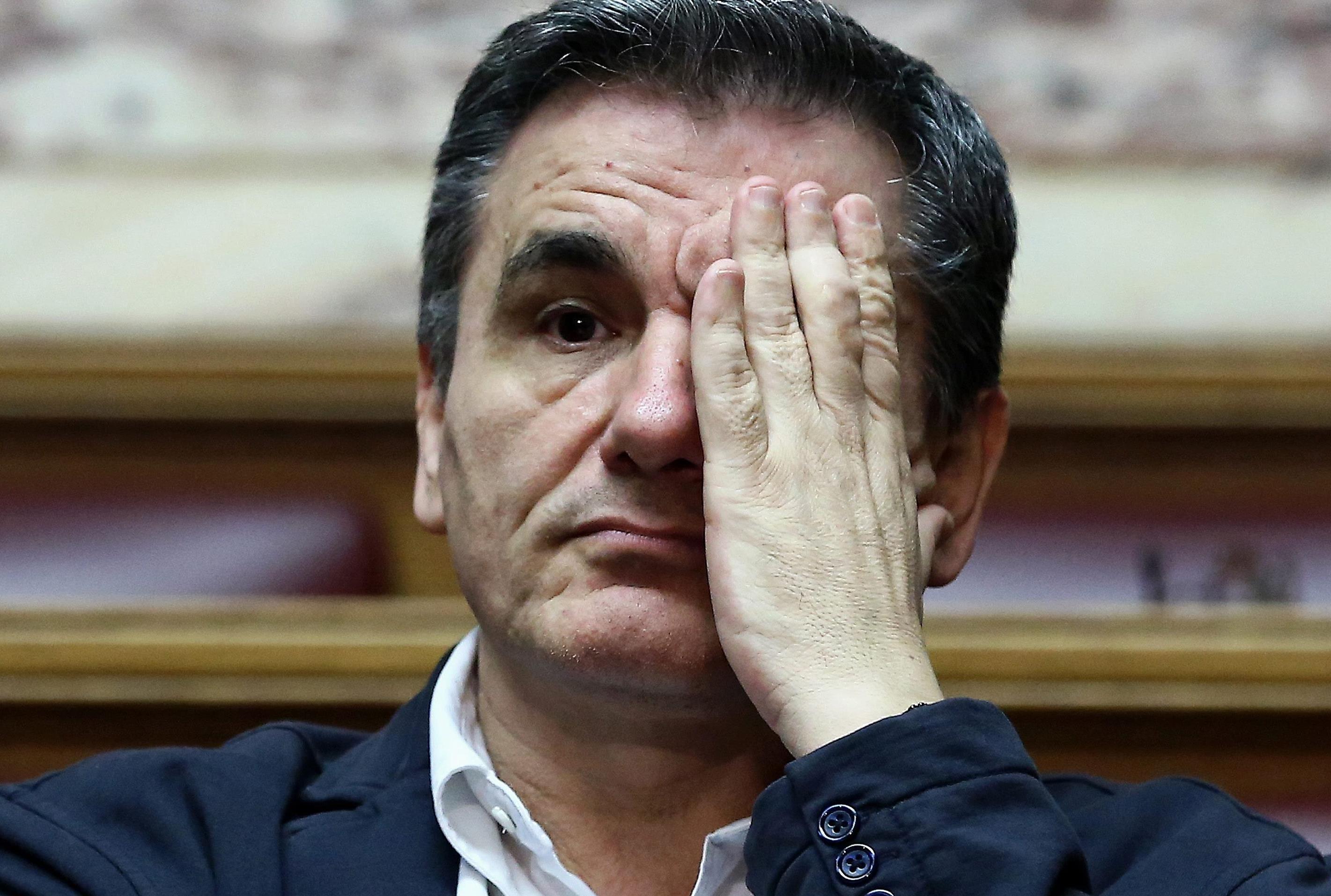 Αναχώρησαν οι θεσμοί, σε αναμονή η Αθήνα