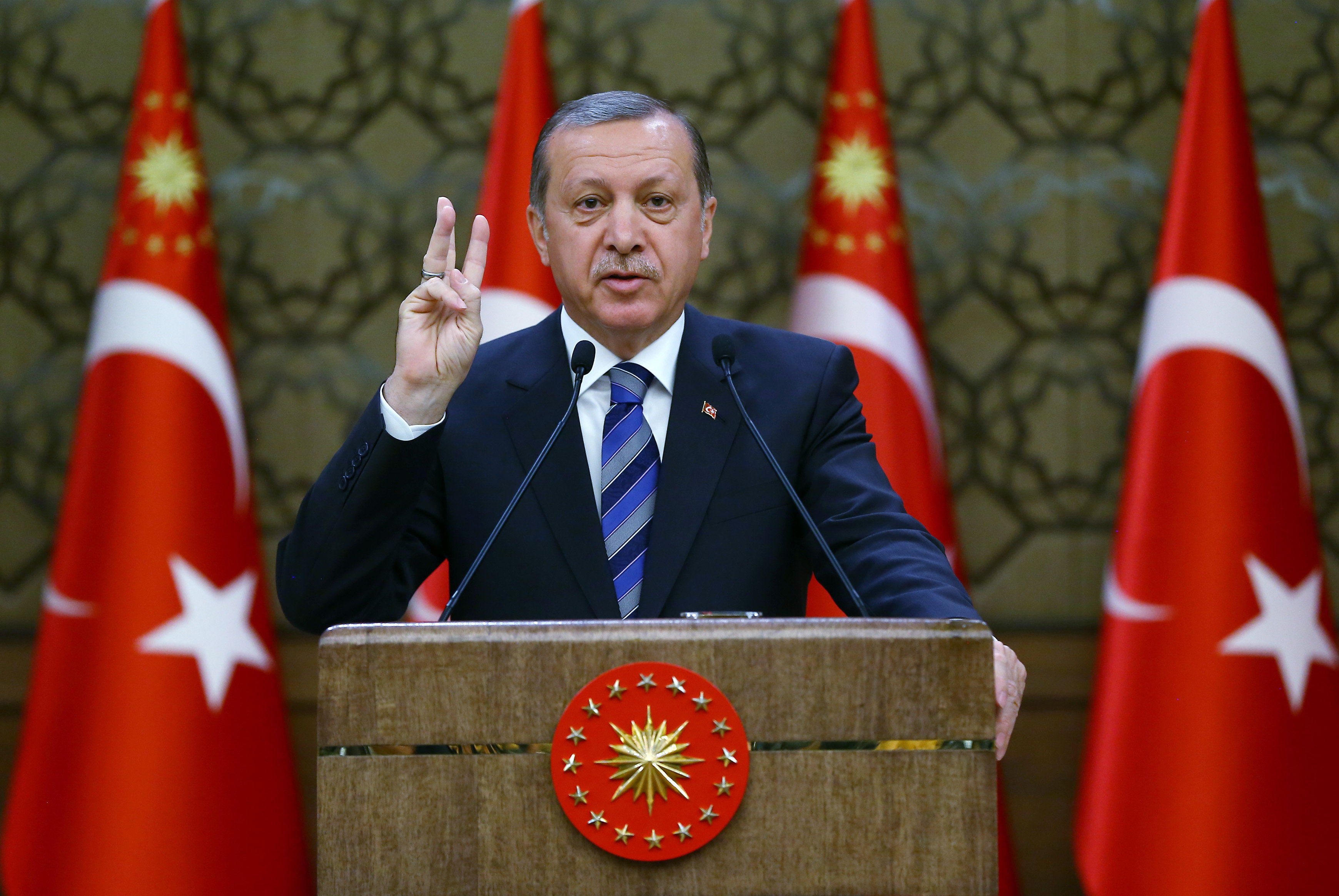 Ερντογάν: Δεν θα δεχτούμε επαναπροωθήσεις εάν η ΕΕ δεν τηρήσει τις δεσμεύσεις της
