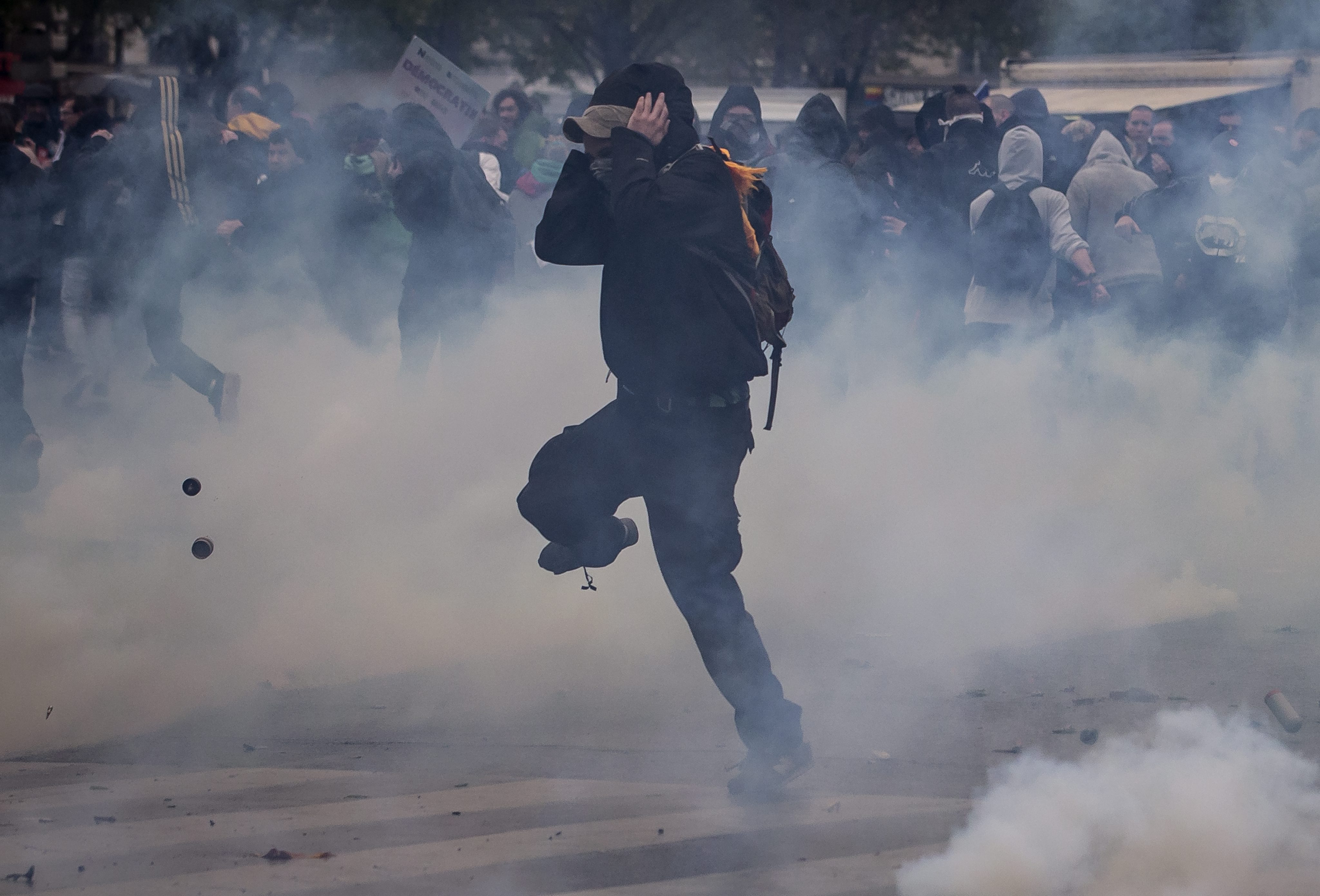 Γαλλία: Επεισοδιακές διαδηλώσεις κατά των αλλαγών στα εργασιακά