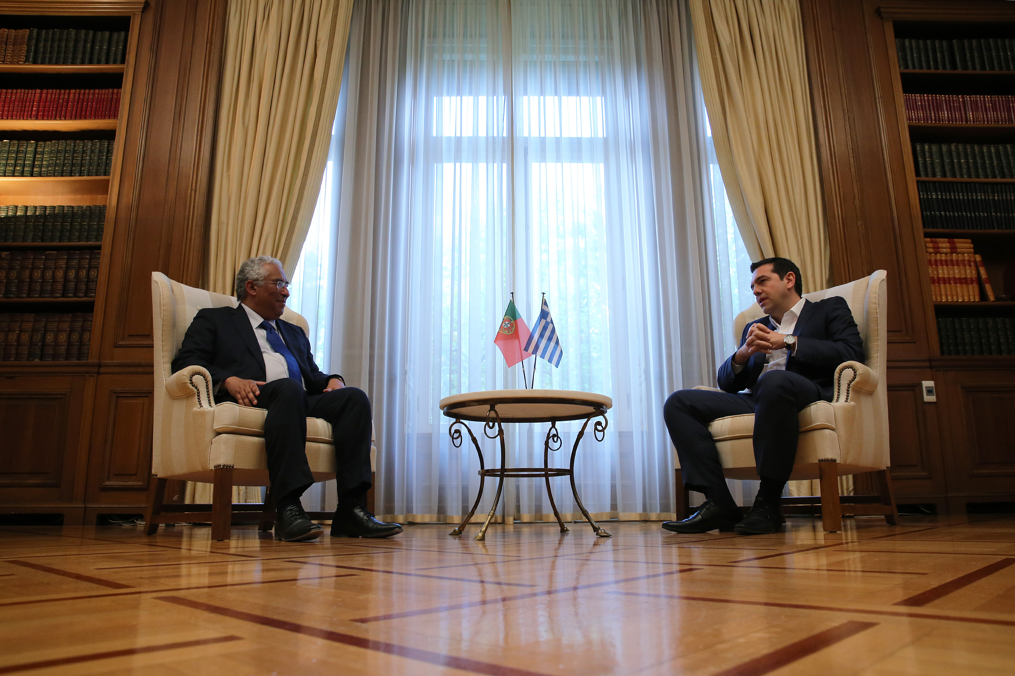 Κοινή διακήρυξη κατά της λιτότητας υπέγραψαν Τσίπρας και Κόστα