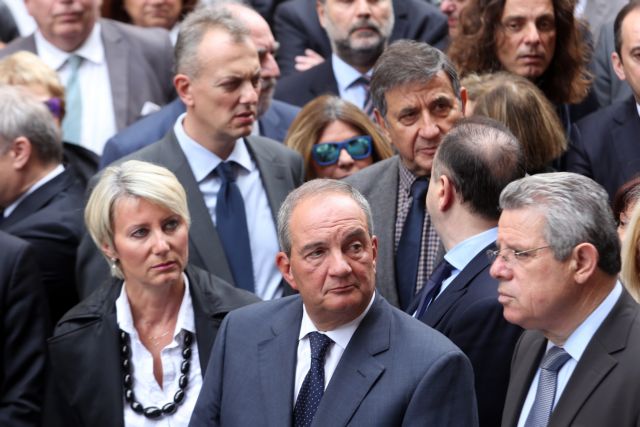 Ο επικήδειος λόγος του Κ.Καραμανλή στην εξόδιο ακολουθία του Γ.Αγγέλου