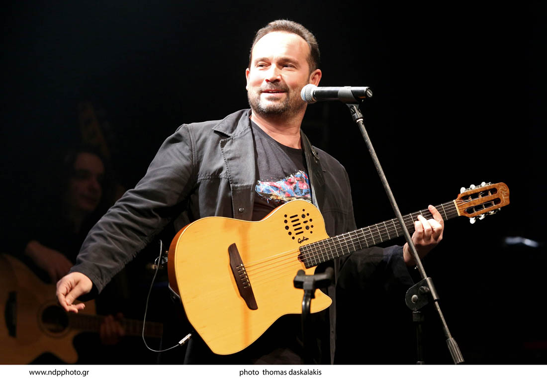 Κερδίστε προσκλήσεις για τις εμφανίσεις του Κώστα Μακεδόνα