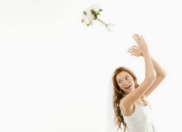 #BOUQUETFAIL: 10 ανθοδέσμες που πέταξαν γι’ αλλού