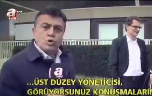 Ρεζίλι τούρκος ρεπόρτερ που… «ξεμπροστιάζει» υβριστές του Ερντογάν