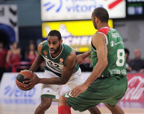 Καθαρή η μαγνητική του Χάνγκα, παίζει με Παναθηναϊκό